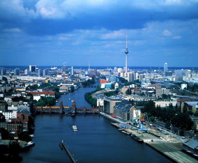 Ниските лихвени проценти стимулират германците да купуват имоти